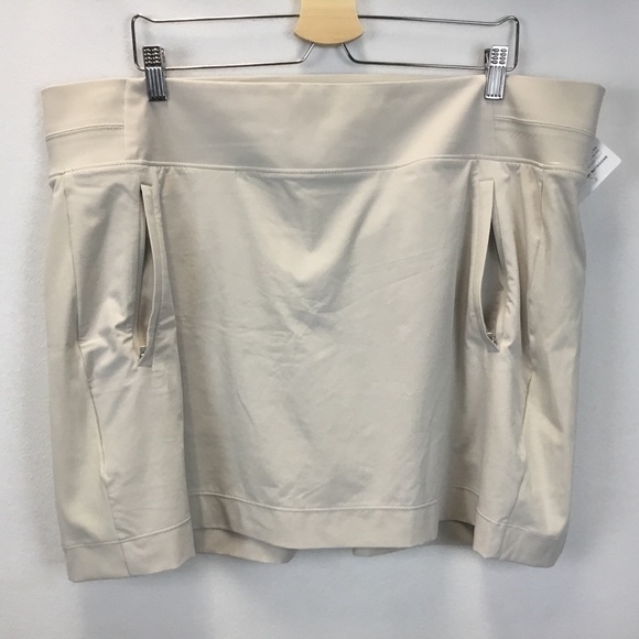 Athleta Brooklyn 16" Mid Rise Skort Athletic Golf Tennis Hiking Plus Size 22 - Picture 3 of 10
